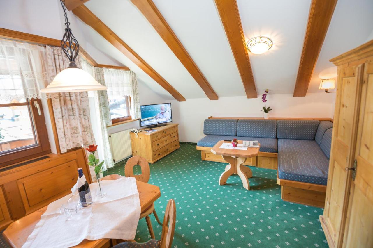 Flat Hotell Seefeld in Tirol Rum bild