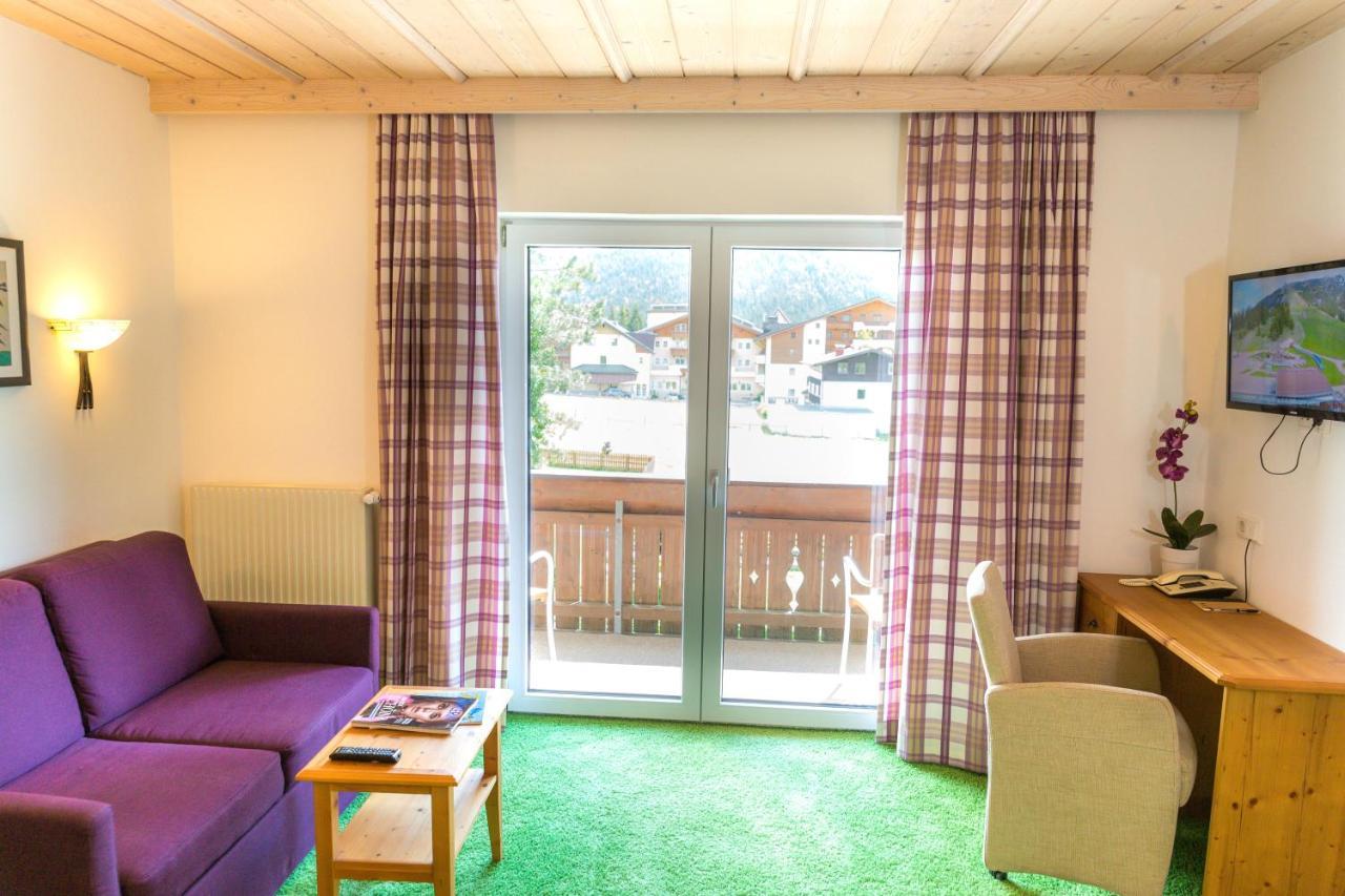 Flat Hotell Seefeld in Tirol Exteriör bild