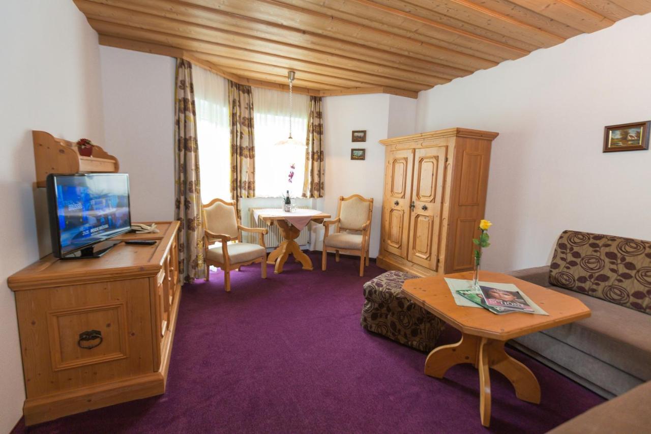 Flat Hotell Seefeld in Tirol Rum bild